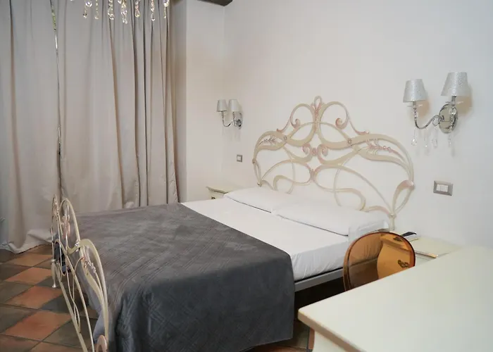 Bed & Breakfast Old 4*
