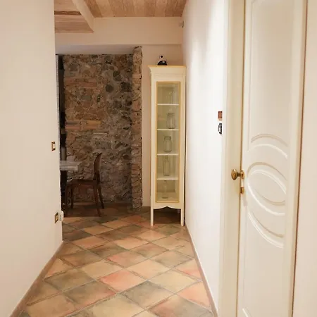 Old 4* Salernes