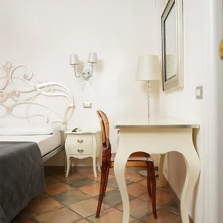 Old 4* Salerno