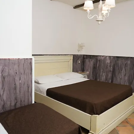 Old Bed & Breakfast *